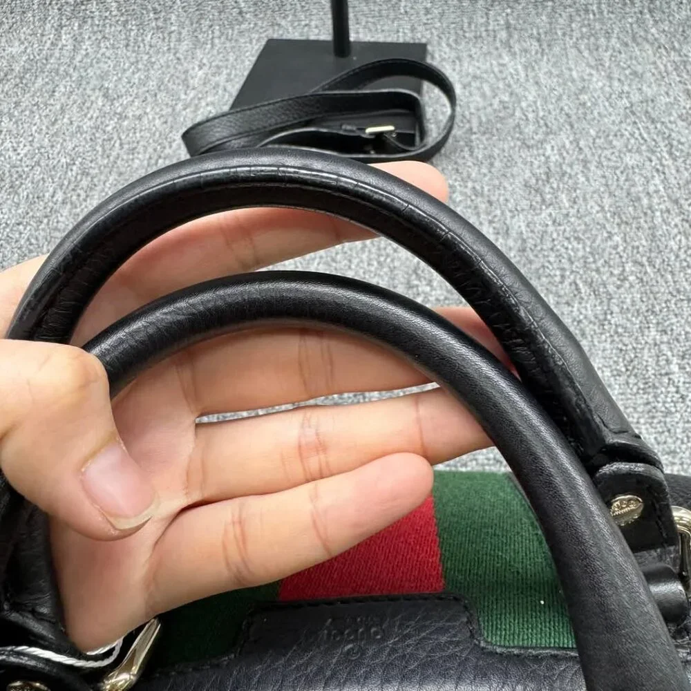 Gucci Boston Small Canvas Vintage Crossbody Bag 625-041125 - Picture 10 of 16